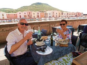 Lunch at Verde Fiume Restaurant, Bosa, Sardinia - apartments to rent